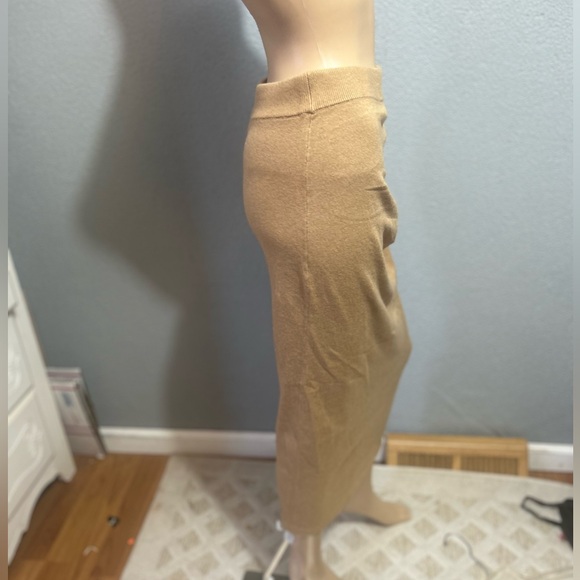 Nwt 88.00 express side ruched skirt size medium - Picture 6 of 8